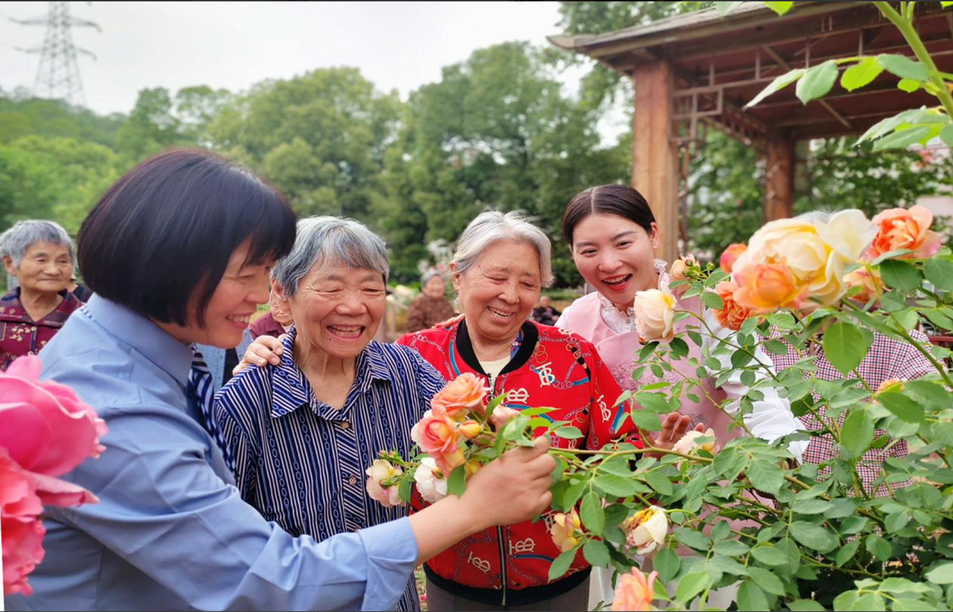 6e90f654-27de-4fad-b629-b87a3fe6231b